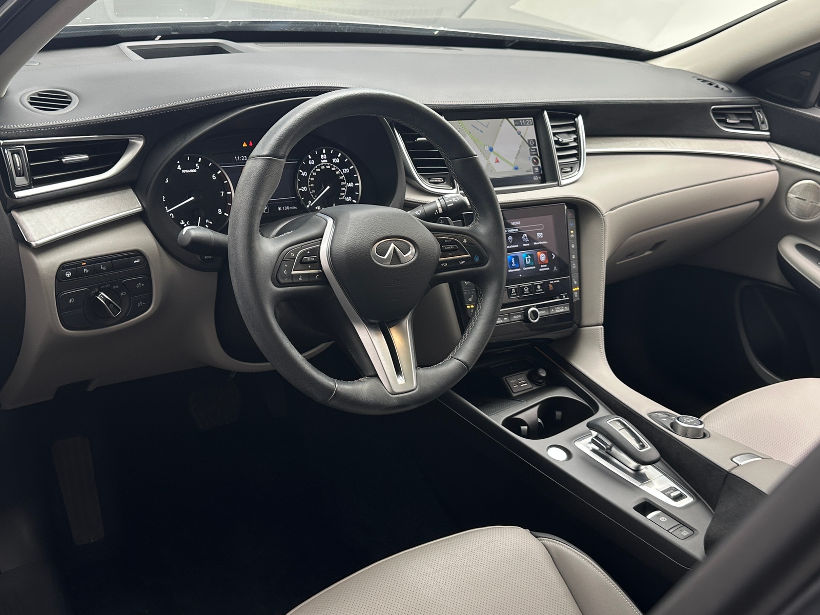 Thumbnail: 2024 INFINITI QX50 - 2