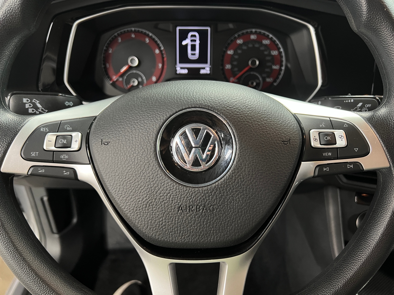 Thumbnail: 2019 Volkswagen Jetta - 5