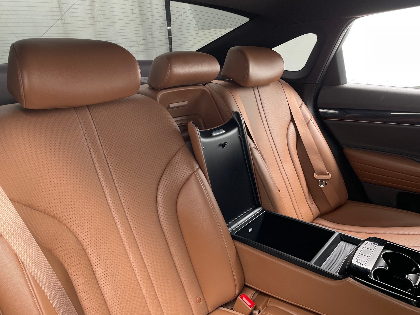 Thumbnail: 2023 Genesis G80 - 5