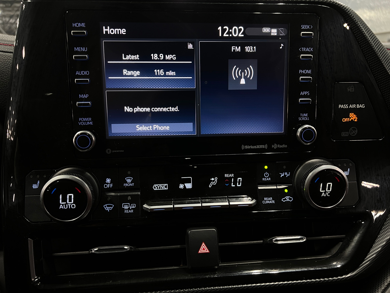 Thumbnail: 2021 Toyota Highlander - 3