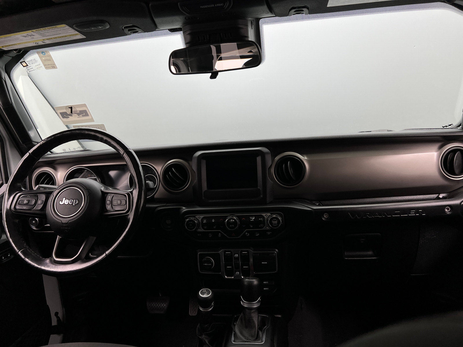 Thumbnail: 2020 Jeep Wrangler - 3