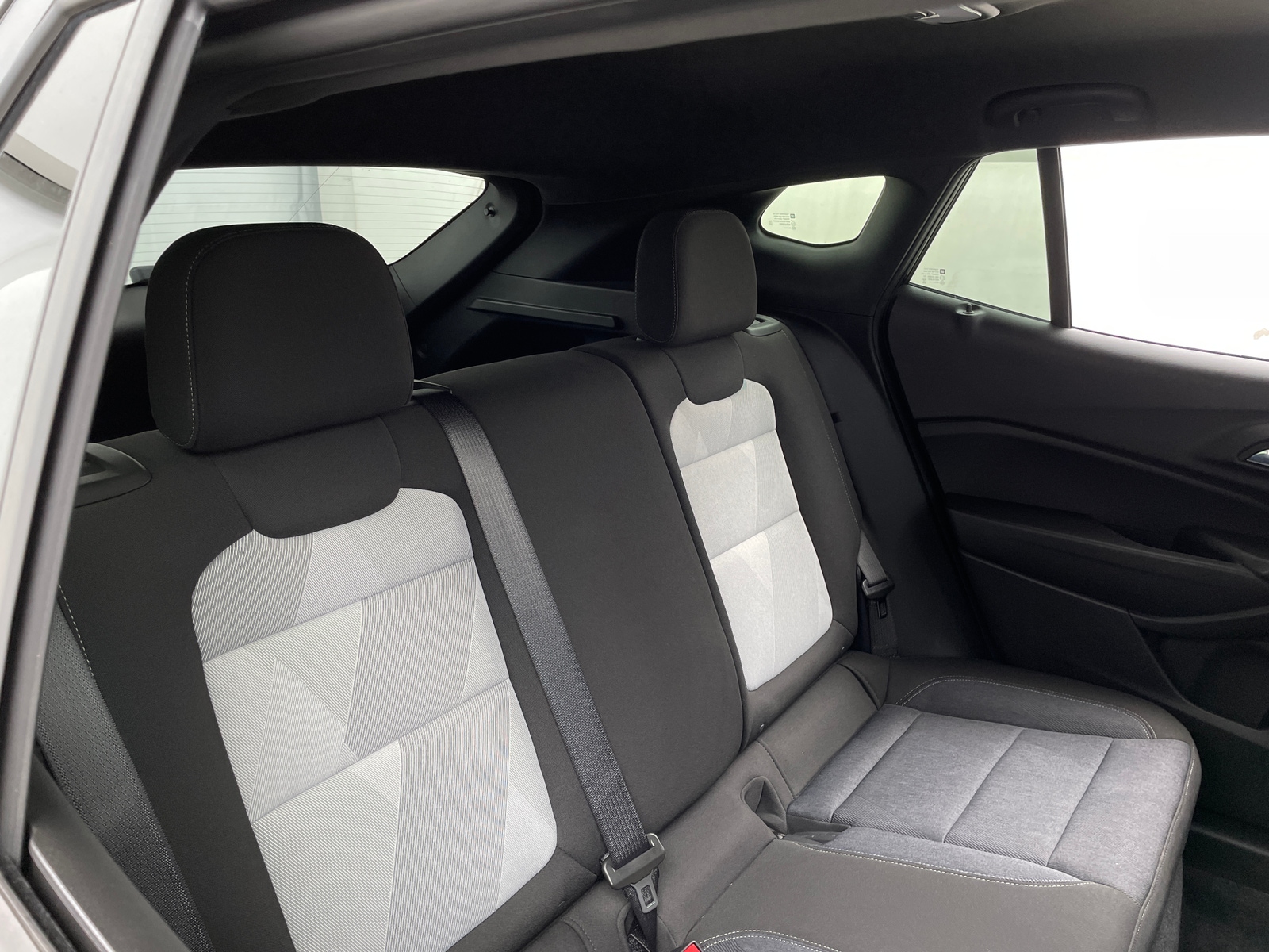 Thumbnail: 2024 Chevrolet Trax - 6