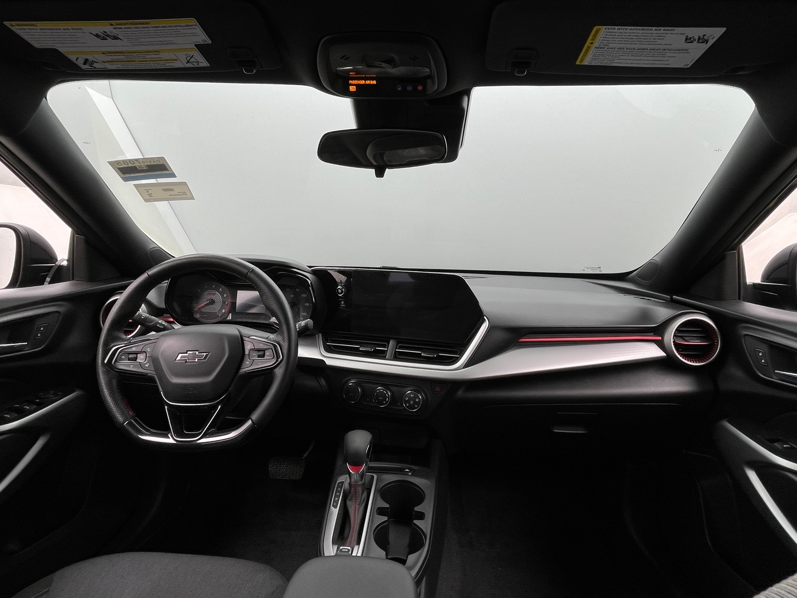Thumbnail: 2024 Chevrolet Trax - 3
