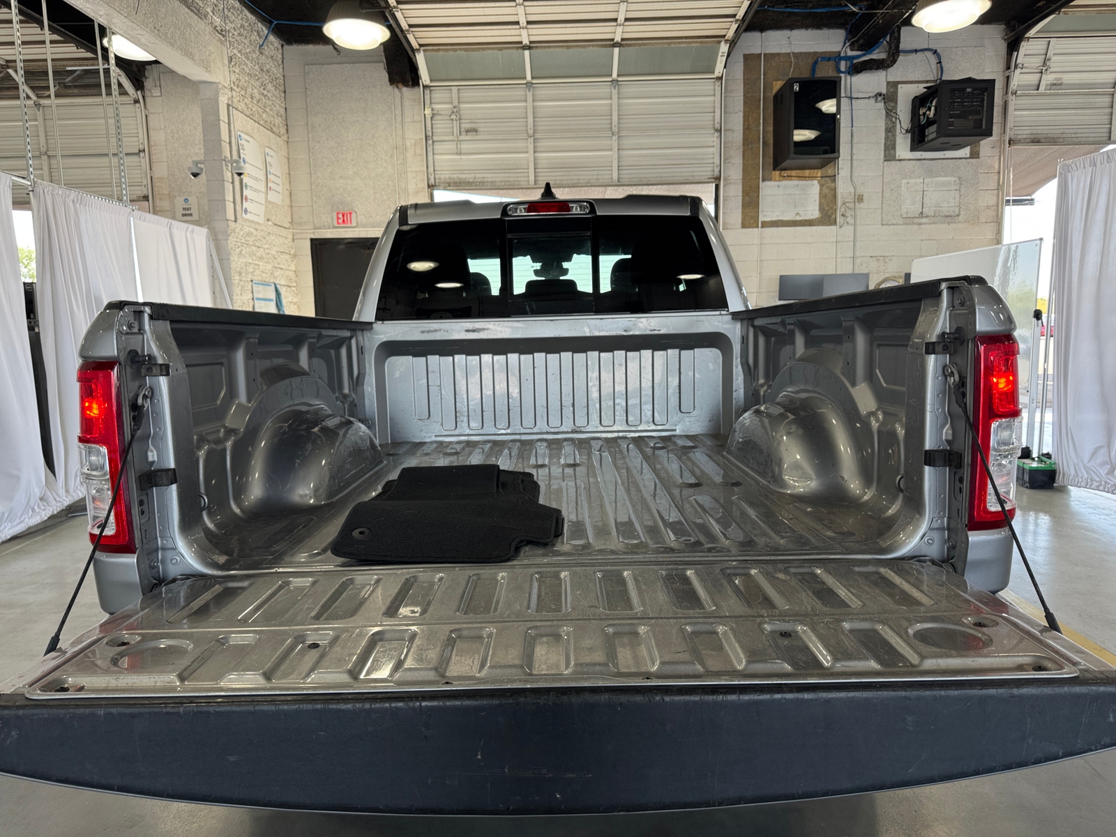 Thumbnail: 2023 RAM 1500 - 7