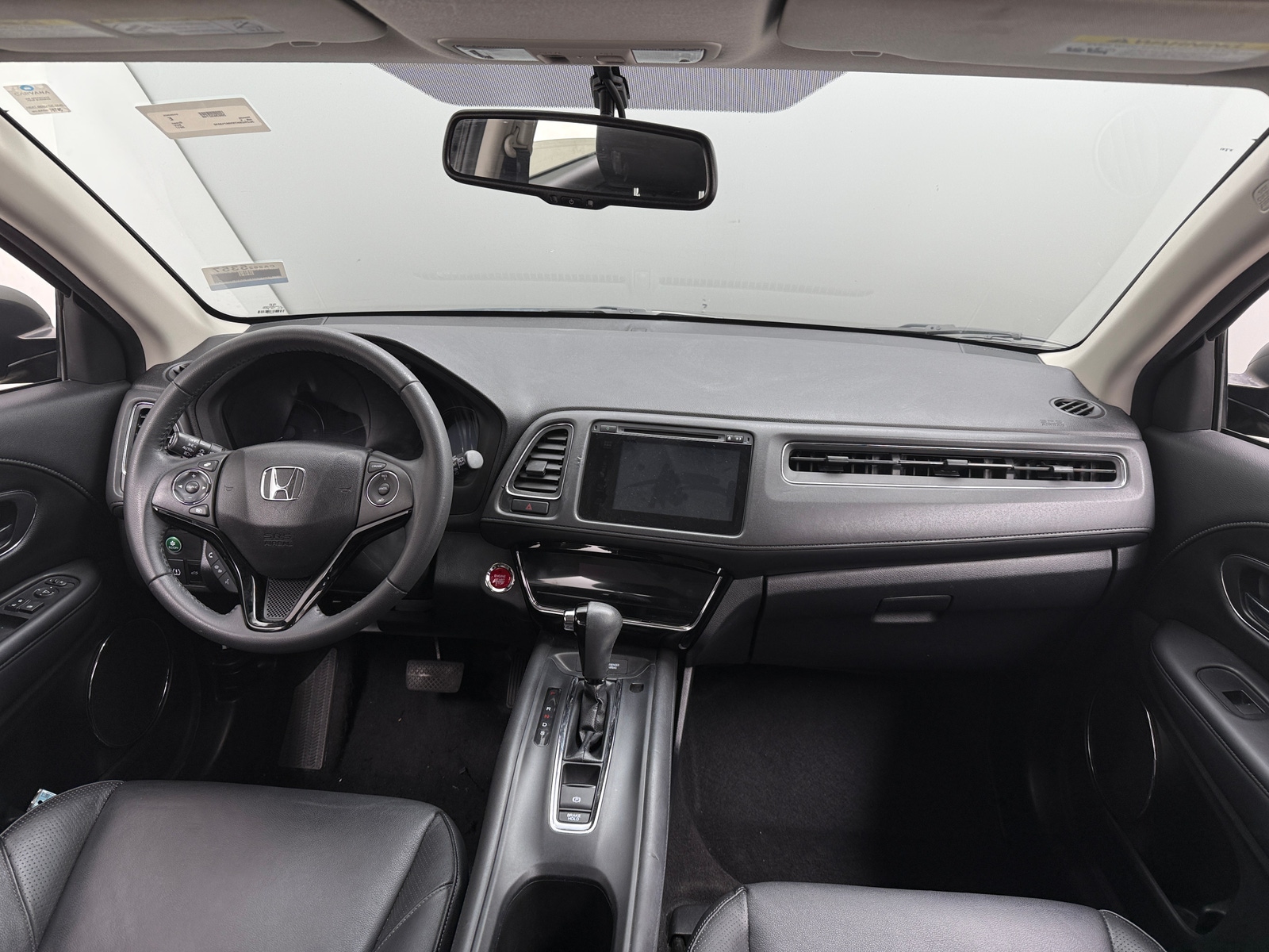 Thumbnail: 2017 Honda HR-V - 2
