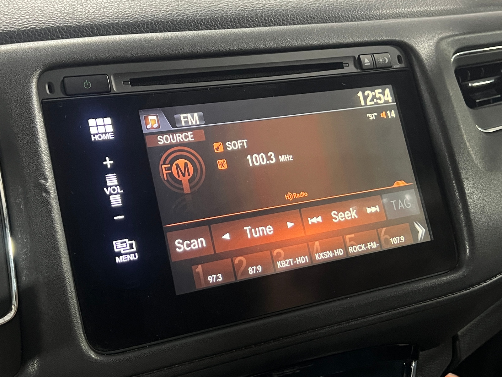 Thumbnail: 2017 Honda HR-V - 3