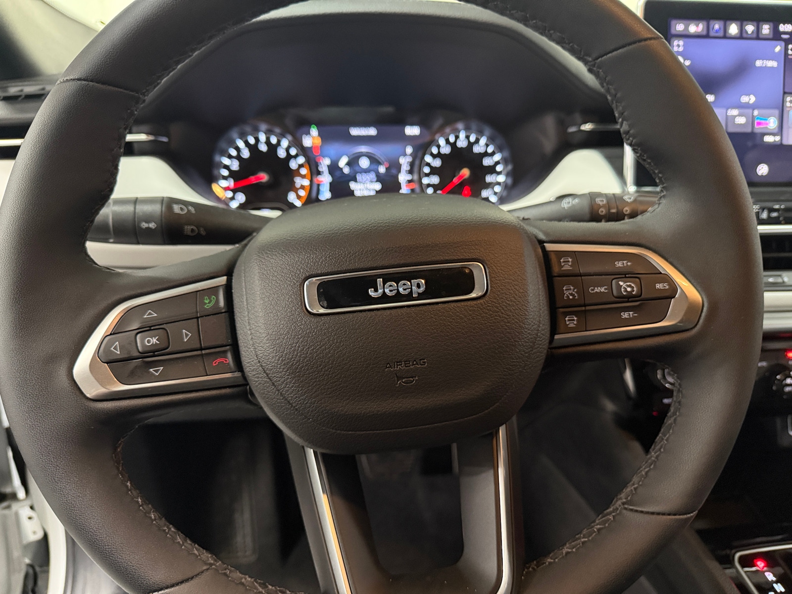 Thumbnail: 2024 Jeep Compass - 4