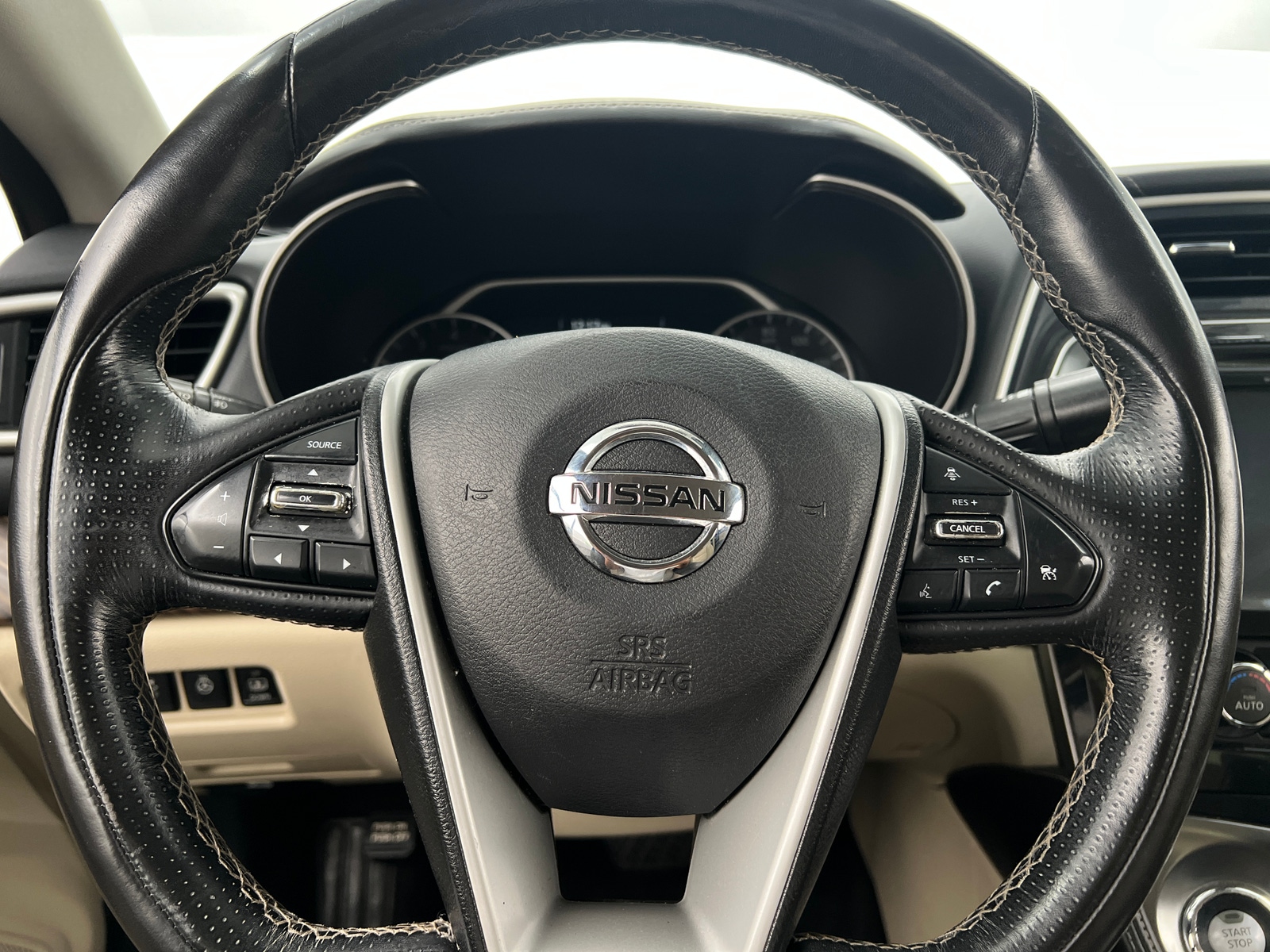 Thumbnail: 2017 Nissan Maxima - 4