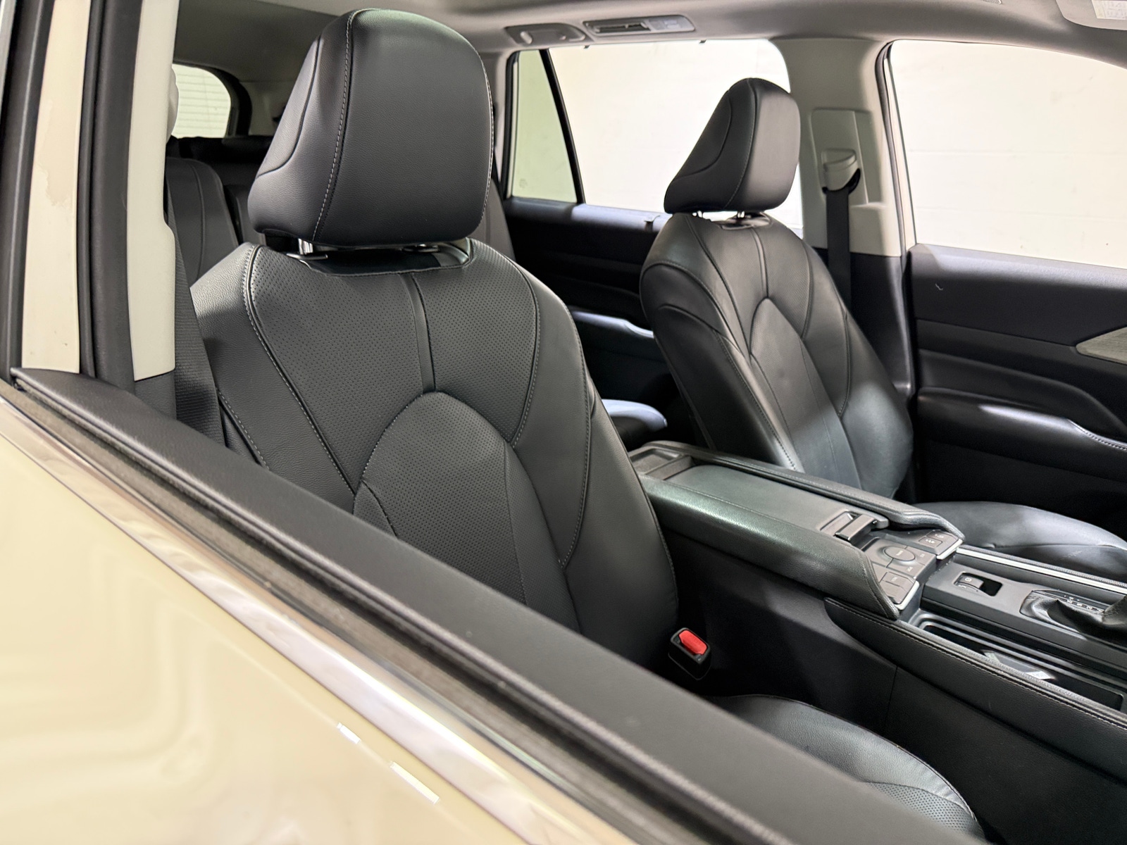 Thumbnail: 2024 Toyota Grand Highlander - 2