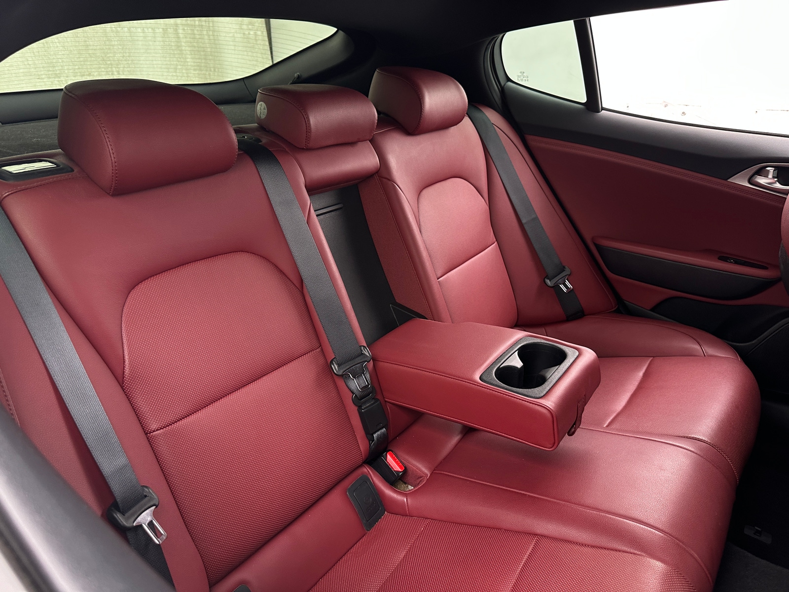 Thumbnail: 2020 Kia Stinger - 5