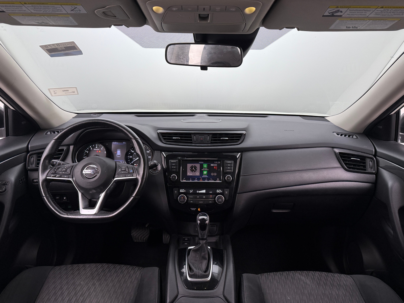Thumbnail: 2019 Nissan Rogue - 3