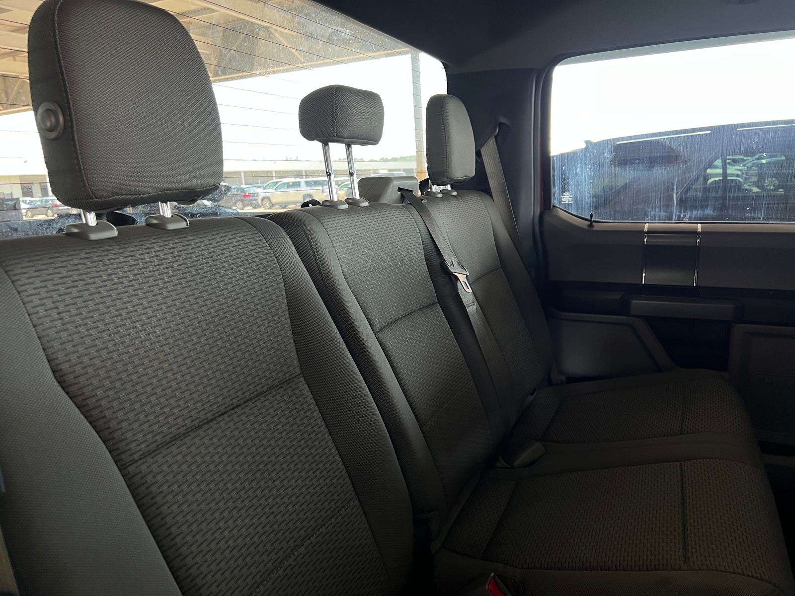 Thumbnail: 2015 Ford Econoline - 6