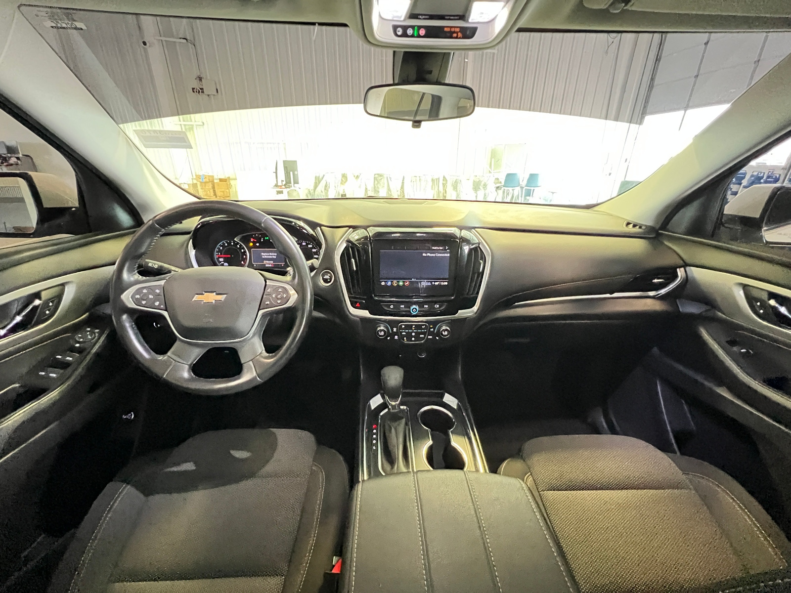 Thumbnail: 2021 Chevrolet Traverse - 3