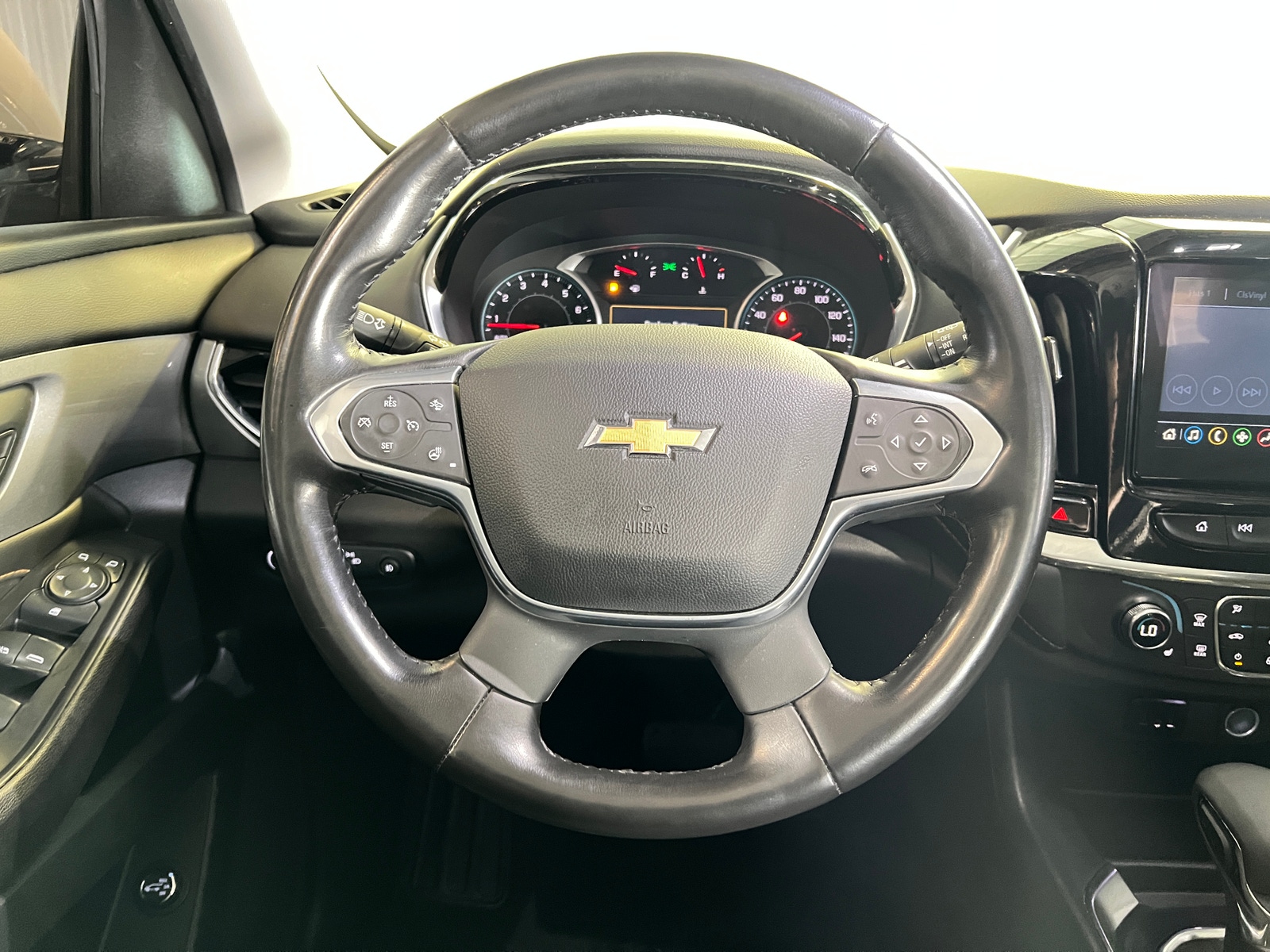Thumbnail: 2021 Chevrolet Traverse - 5