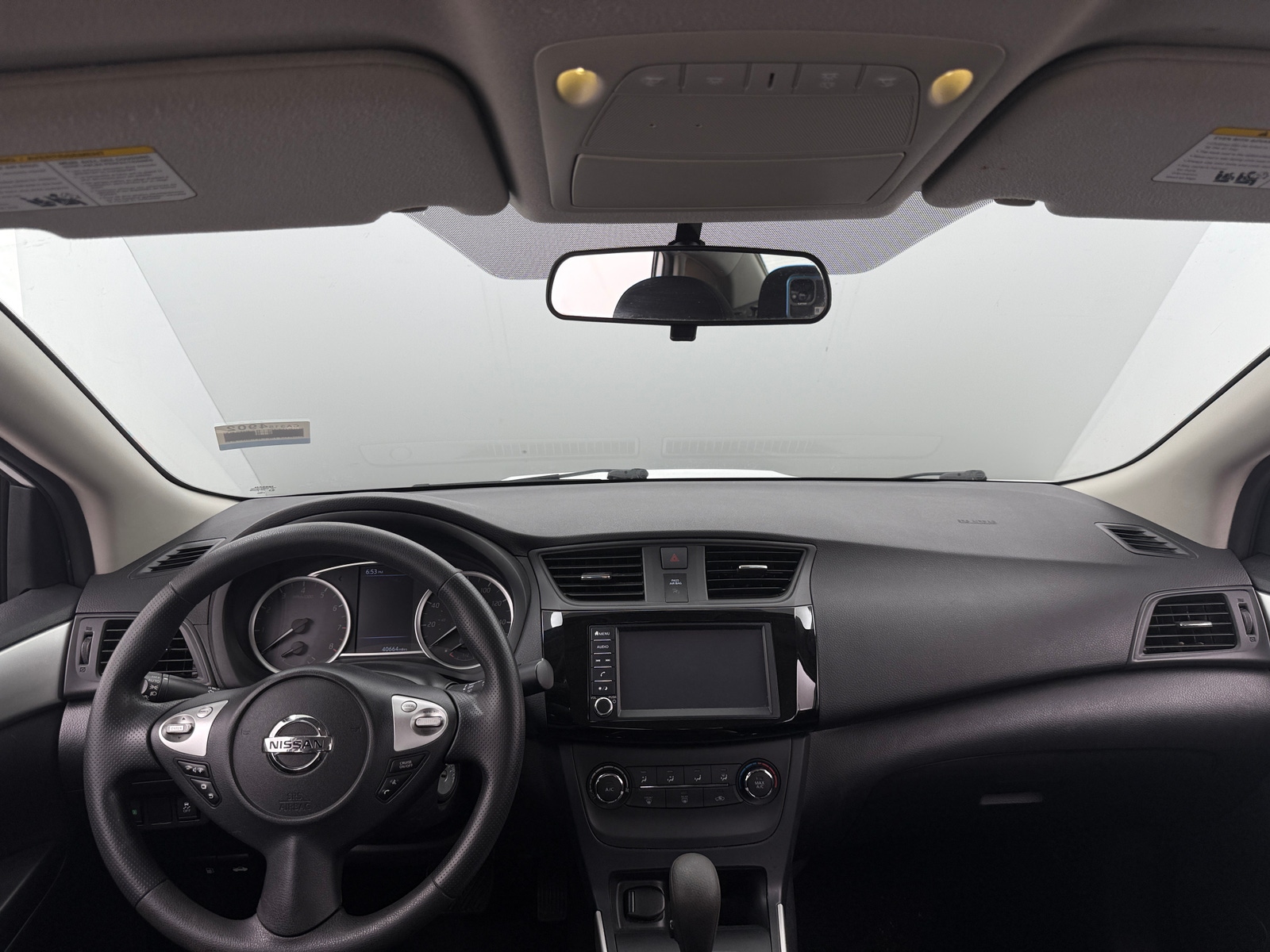 Thumbnail: 2019 Nissan Sentra - 3