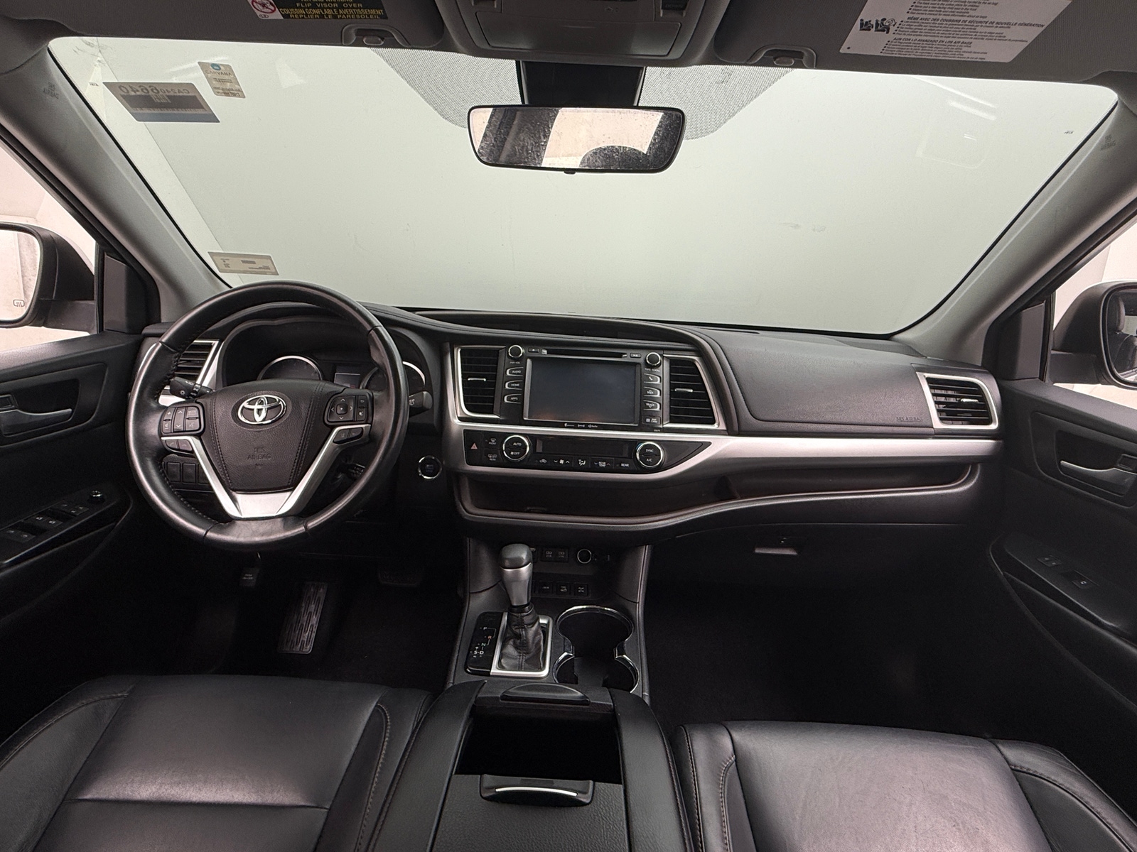 Thumbnail: 2018 Toyota Highlander - 2