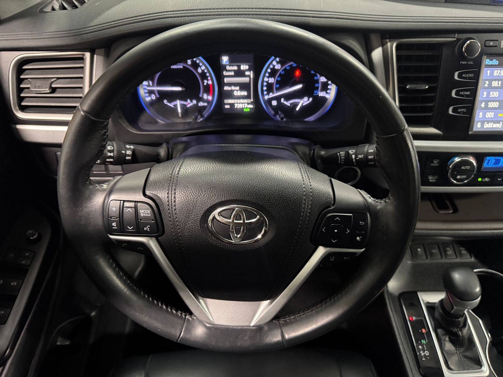 Thumbnail: 2018 Toyota Highlander - 4