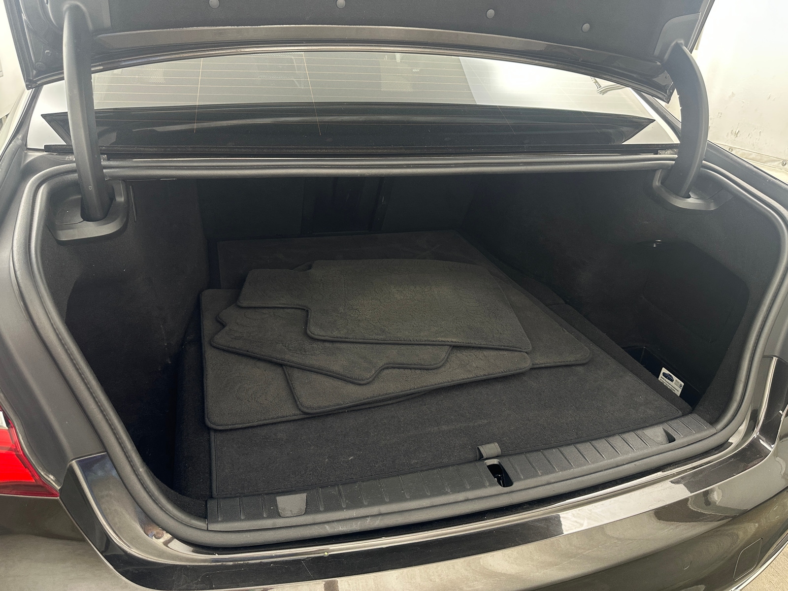 Thumbnail: 2016 BMW 7 Series - 6