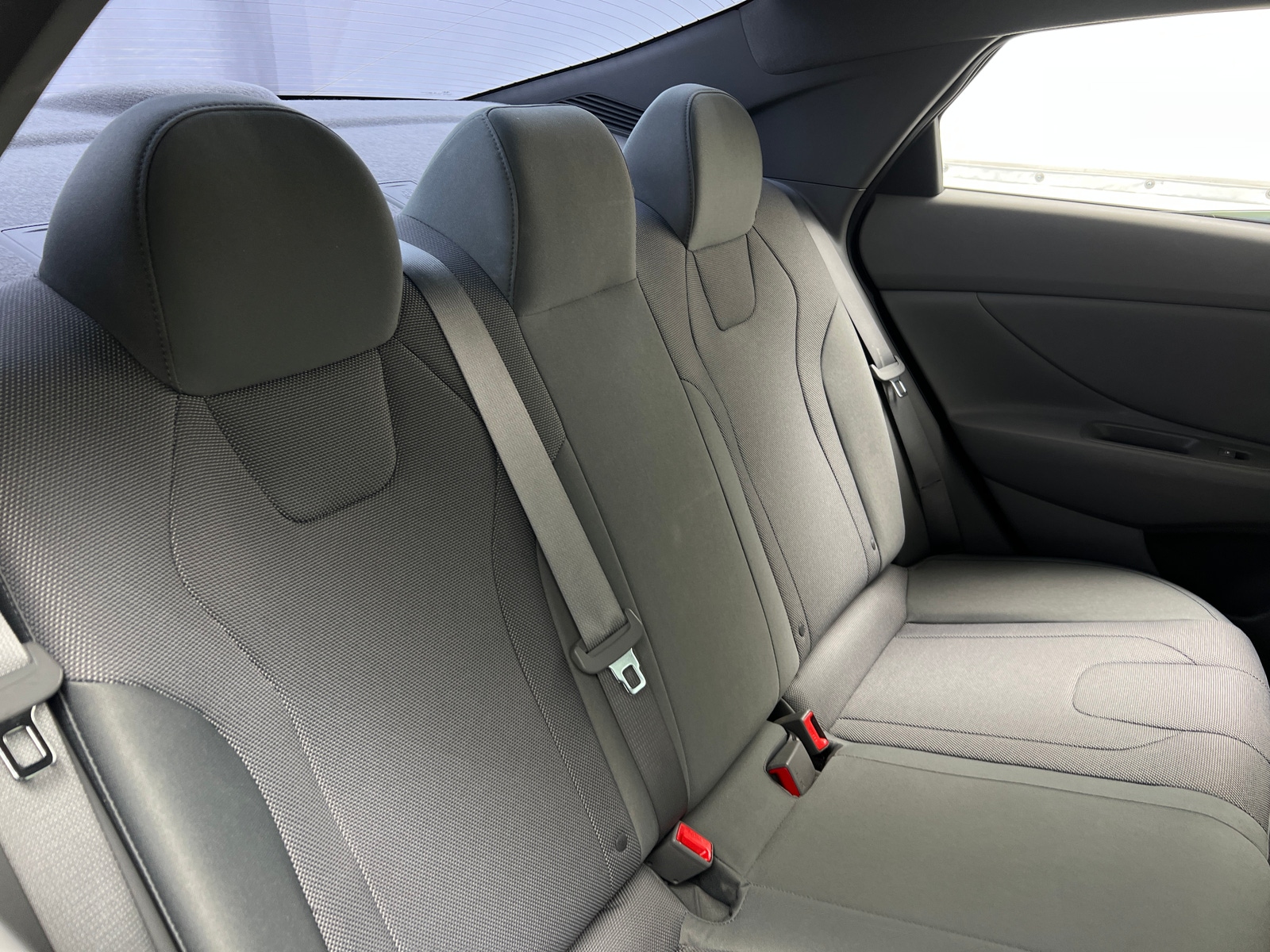 Thumbnail: 2022 Hyundai Elantra - 6