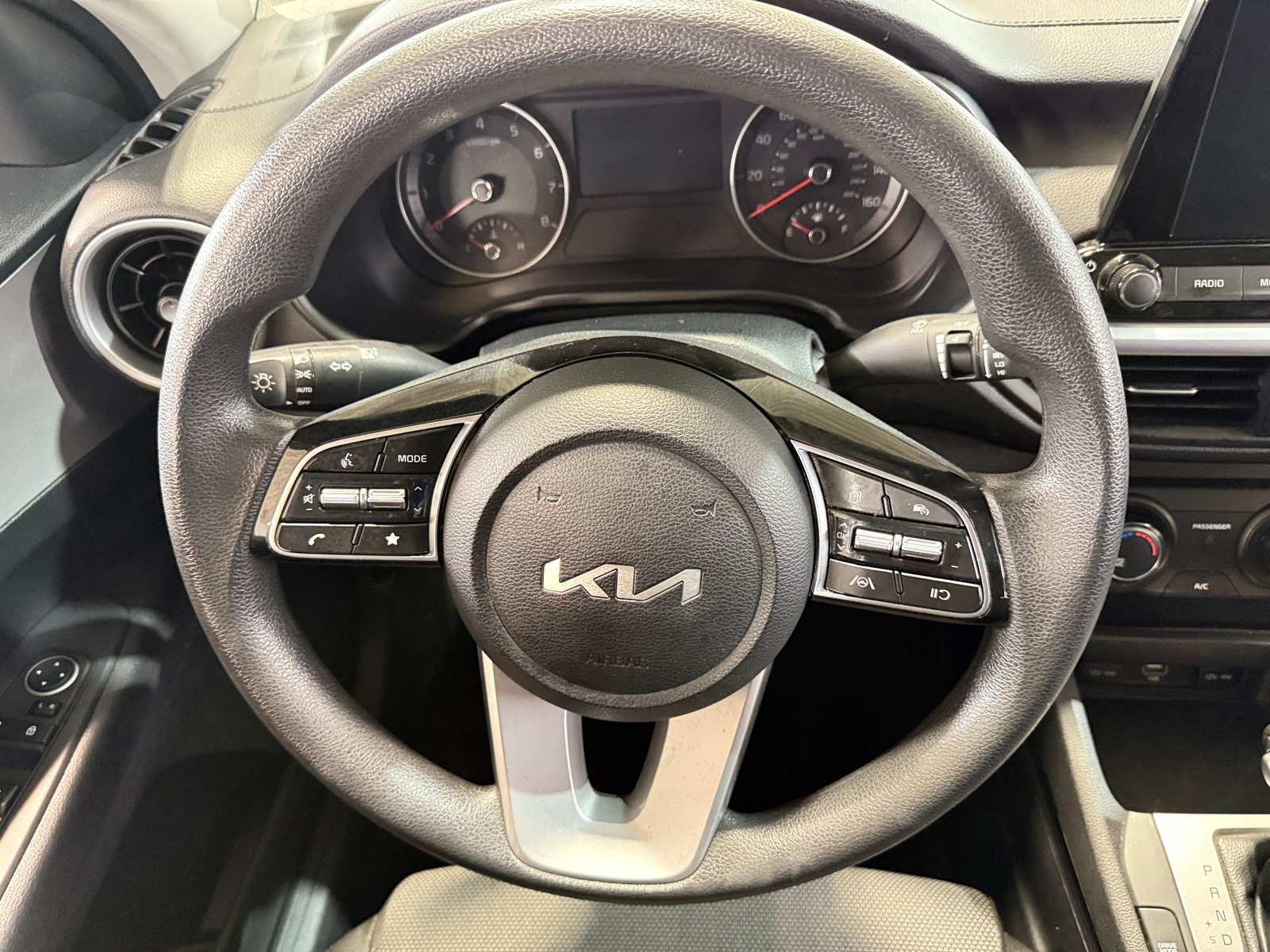 Thumbnail: 2023 Kia Forte - 5