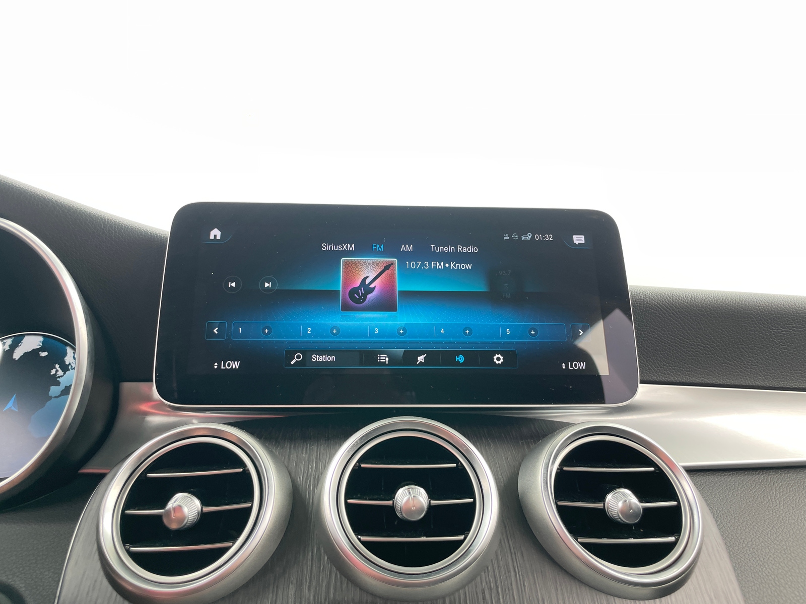 Thumbnail: 2020 Mercedes-Benz GLC - 3