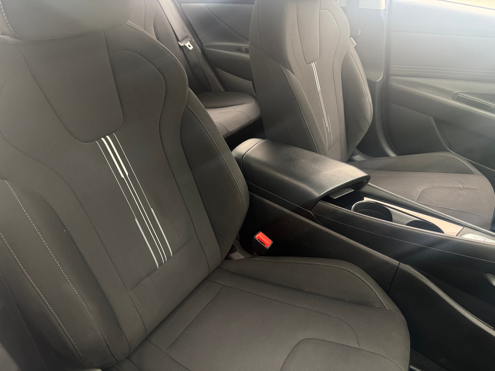 Thumbnail: 2021 Hyundai Elantra - 2