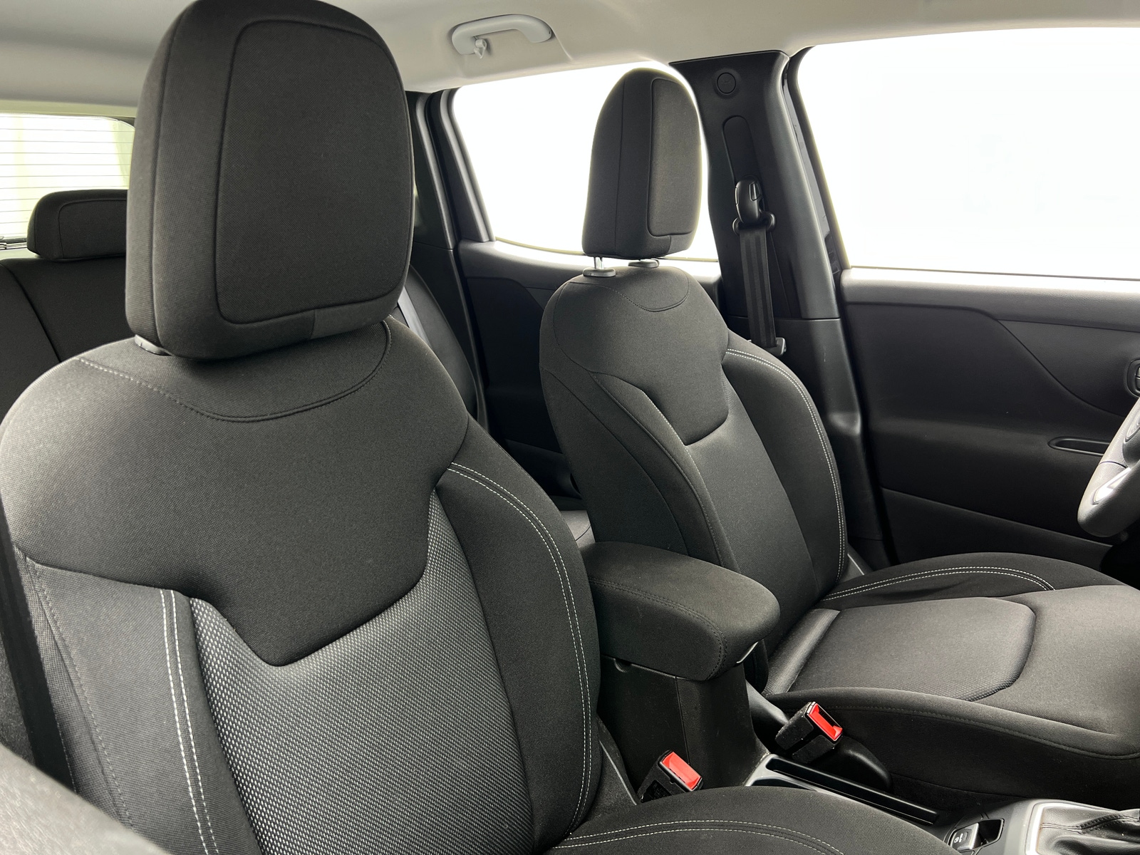 Thumbnail: 2021 Jeep Renegade - 2