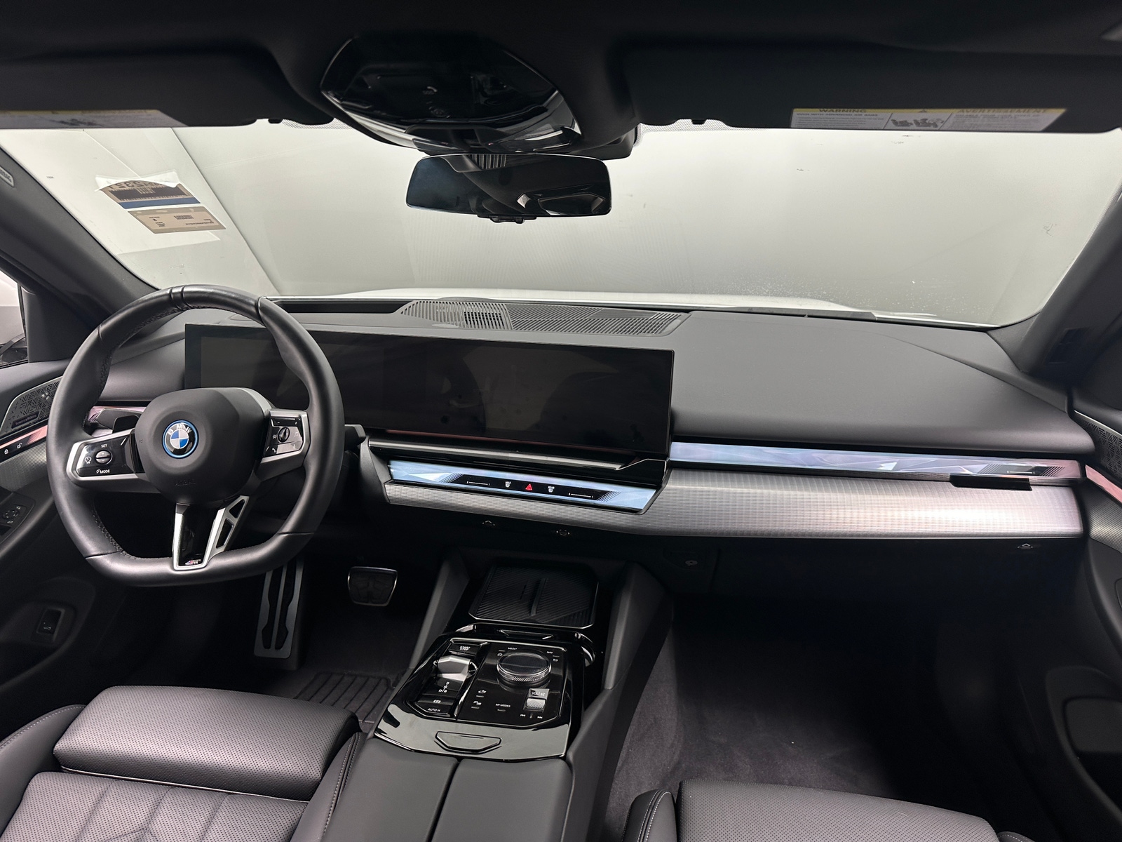Thumbnail: 2024 BMW i5 - 2