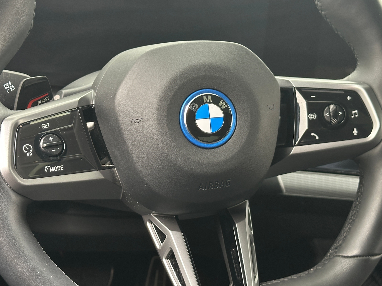 Thumbnail: 2024 BMW i5 - 4