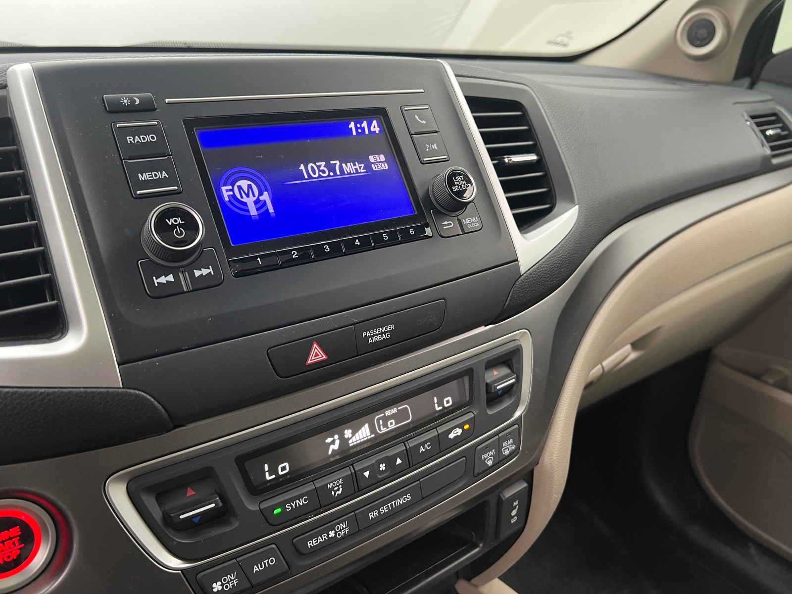 Thumbnail: 2019 Honda Ridgeline - 3