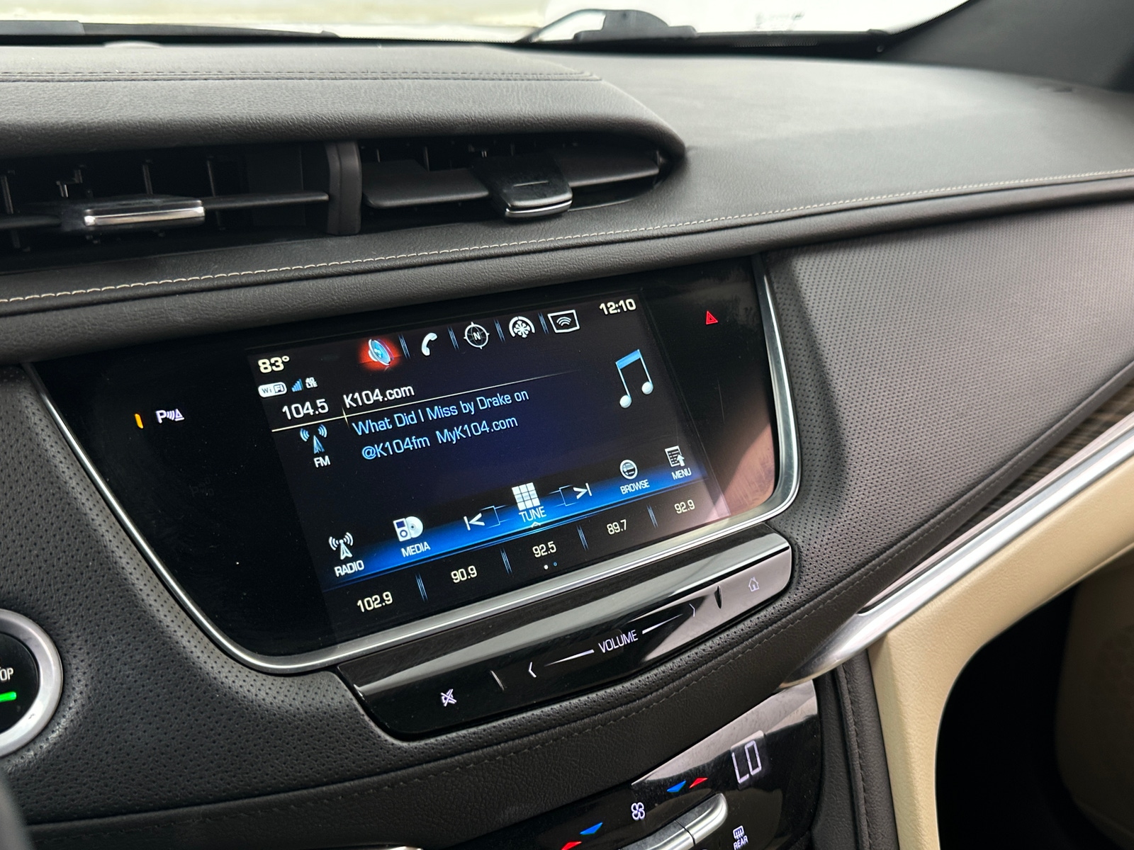 Thumbnail: 2019 Cadillac XT5 - 3
