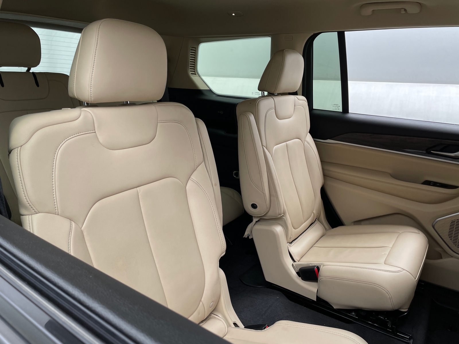 Thumbnail: 2021 Jeep Grand Cherokee L - 5