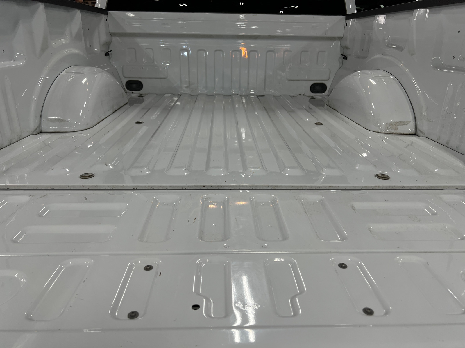 Thumbnail: 2019 Ford Econoline - 7