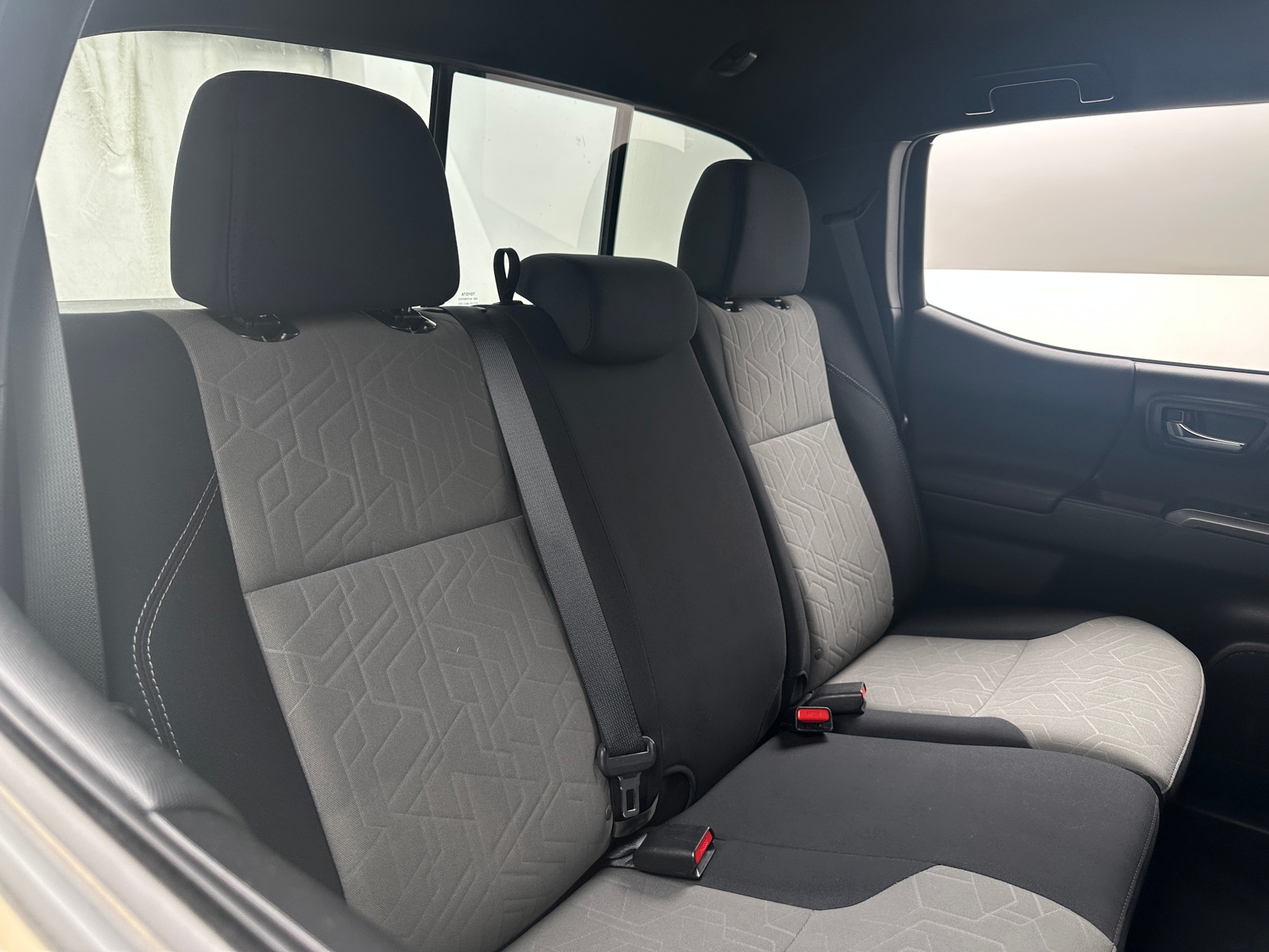 Thumbnail: 2020 Toyota Tacoma - 6