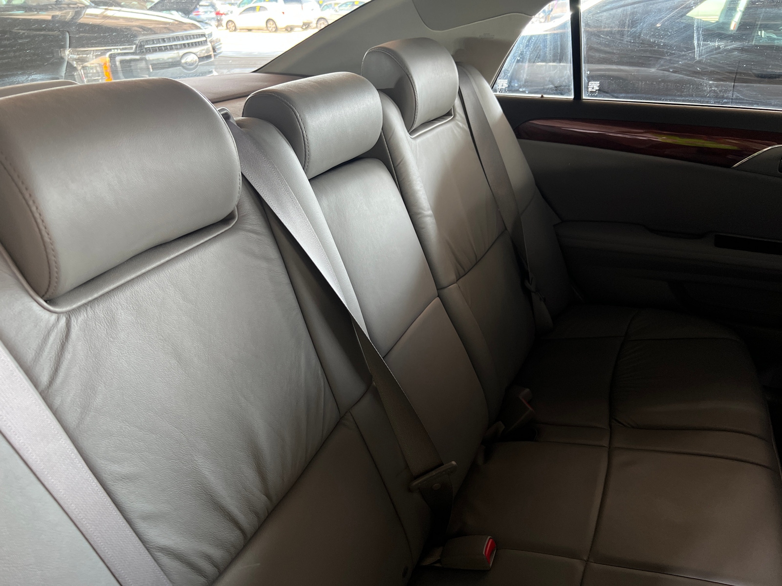 Thumbnail: 2010 Toyota Avalon - 6