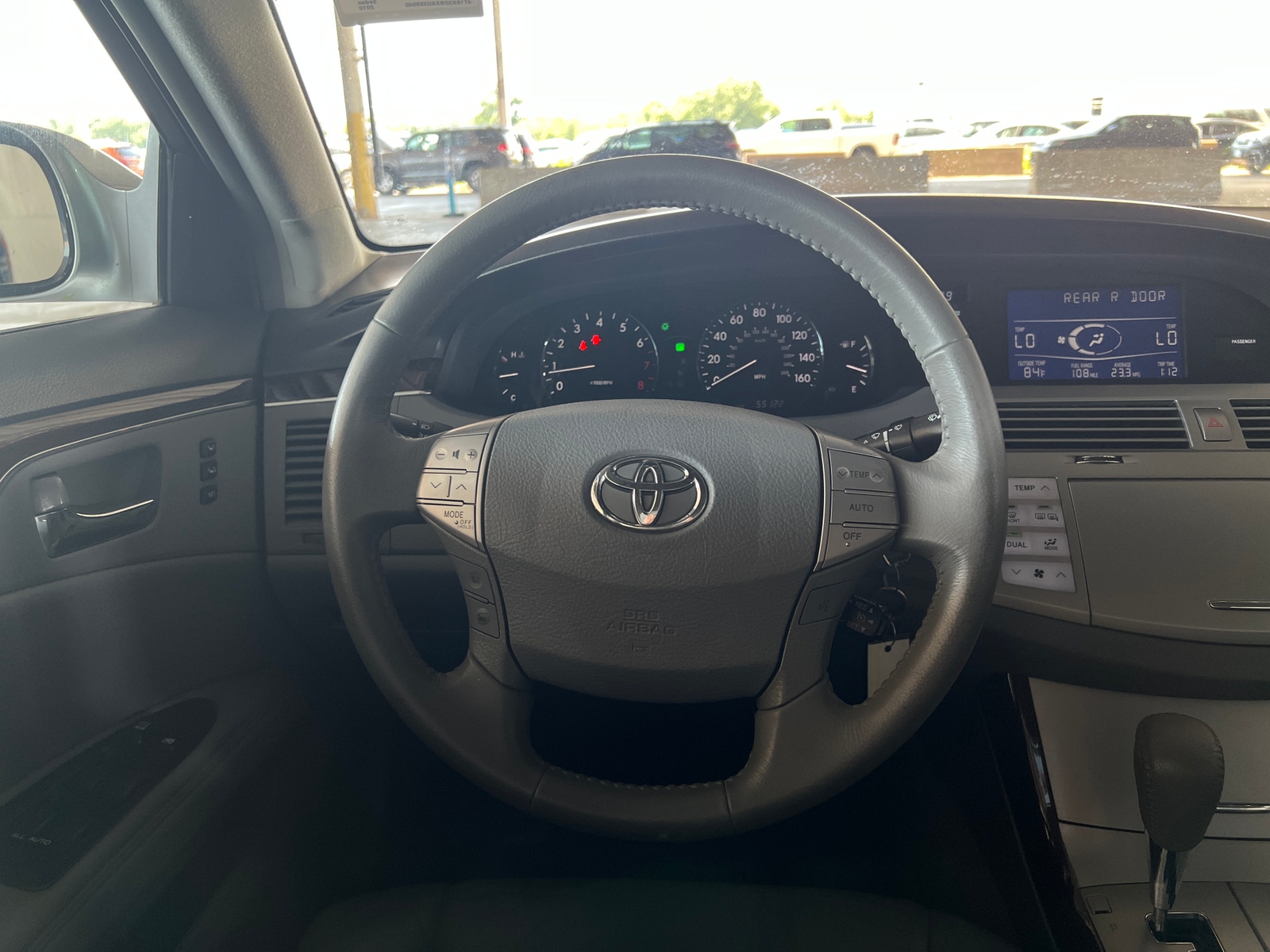Thumbnail: 2010 Toyota Avalon - 5