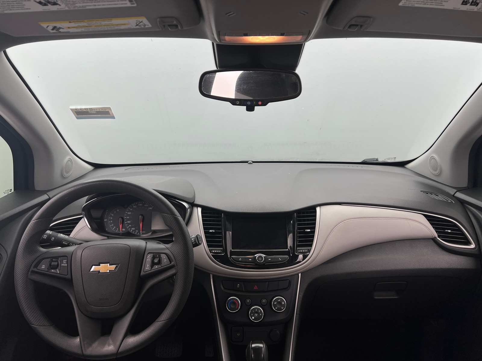 Thumbnail: 2020 Chevrolet Trax - 3