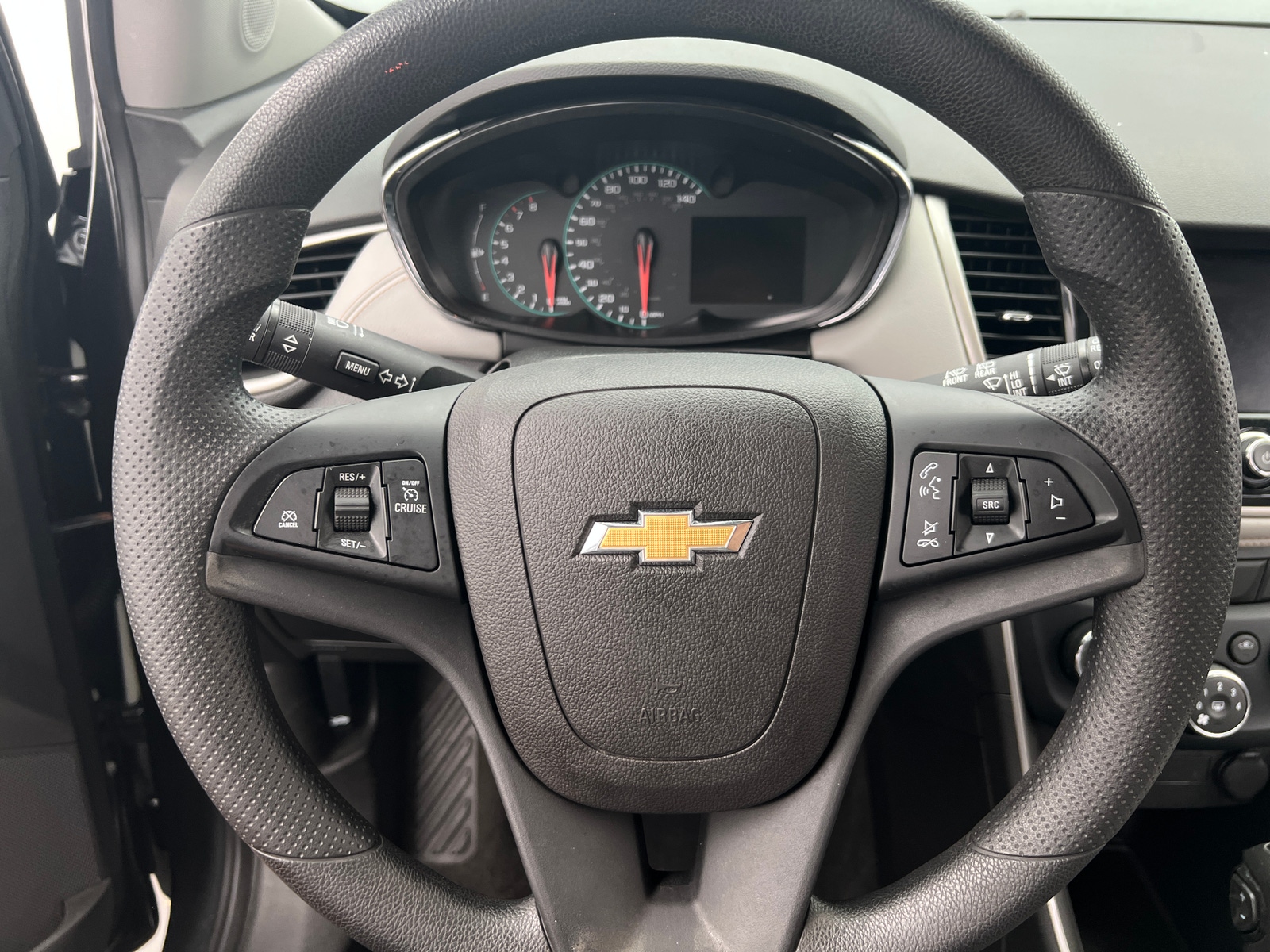 Thumbnail: 2020 Chevrolet Trax - 5