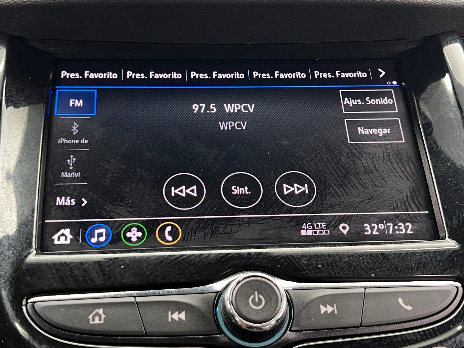 Thumbnail: 2020 Chevrolet Trax - 4