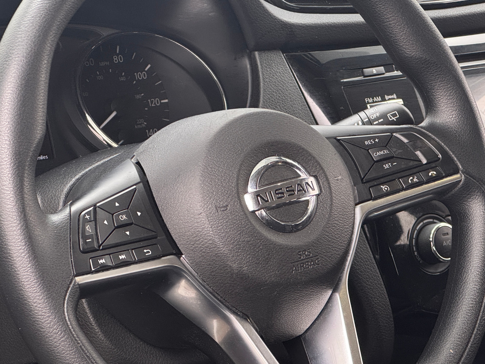 Thumbnail: 2018 Nissan Rogue Sport - 5