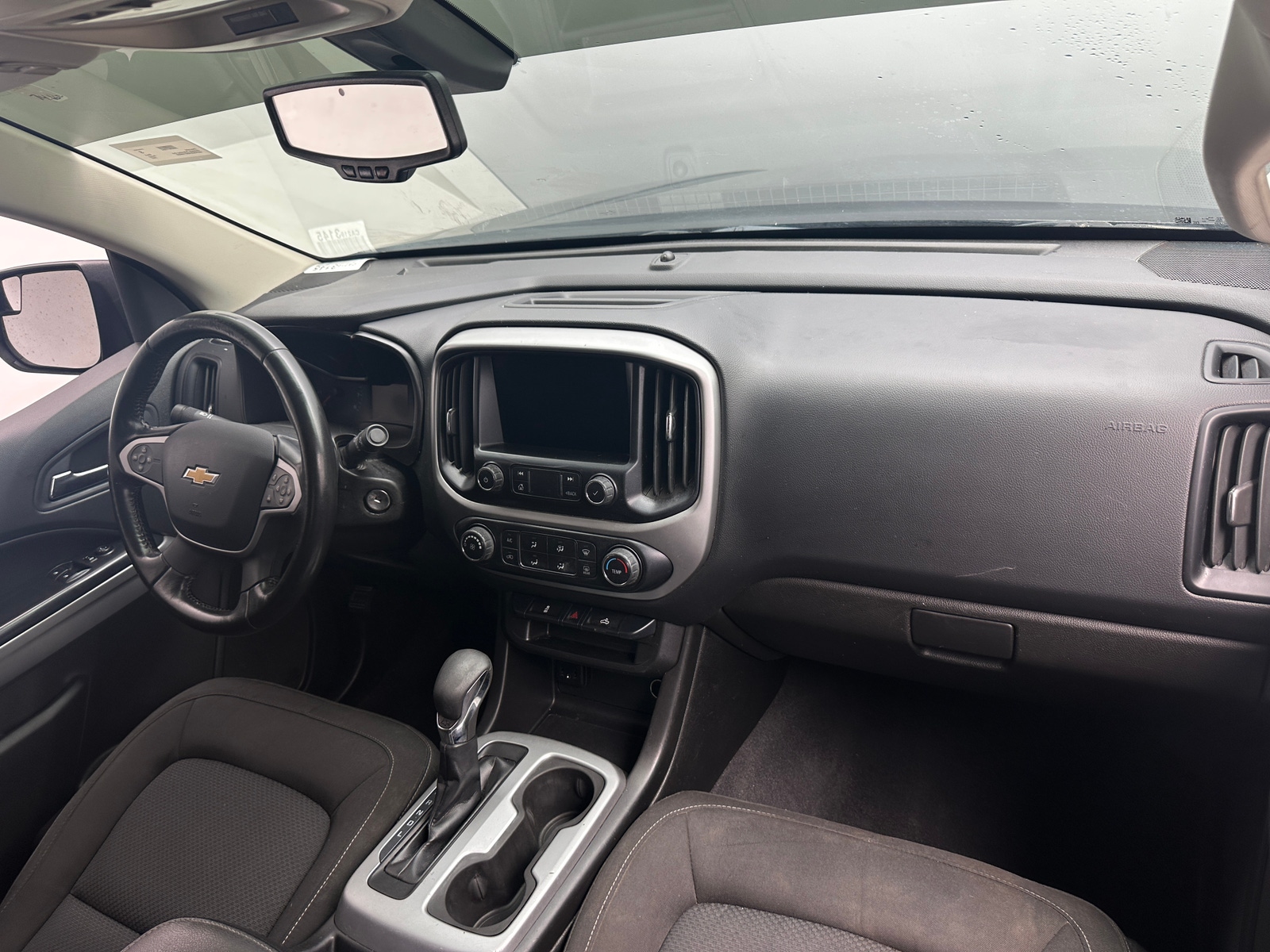 Thumbnail: 2022 Chevrolet Colorado - 3