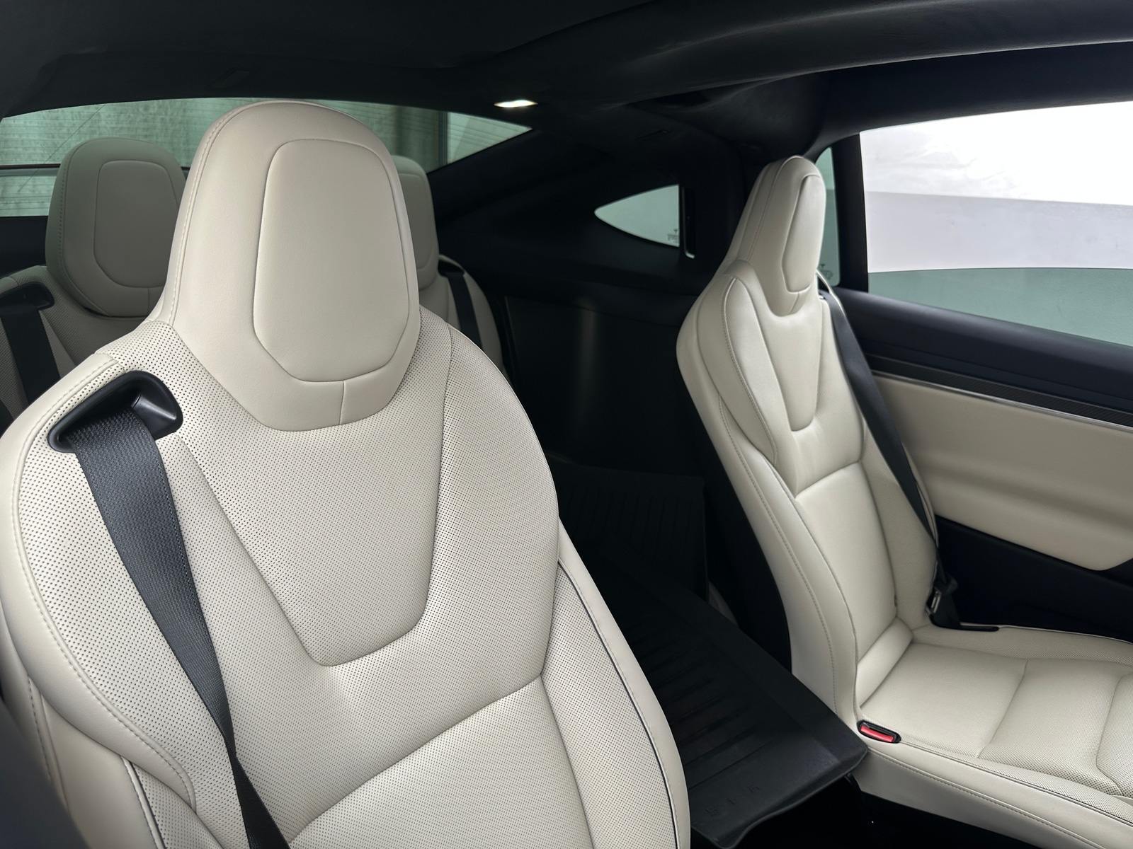 Thumbnail: 2023 Tesla Model X - 6
