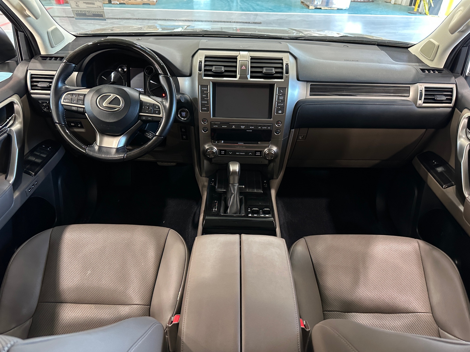 Thumbnail: 2021 Lexus GX - 2