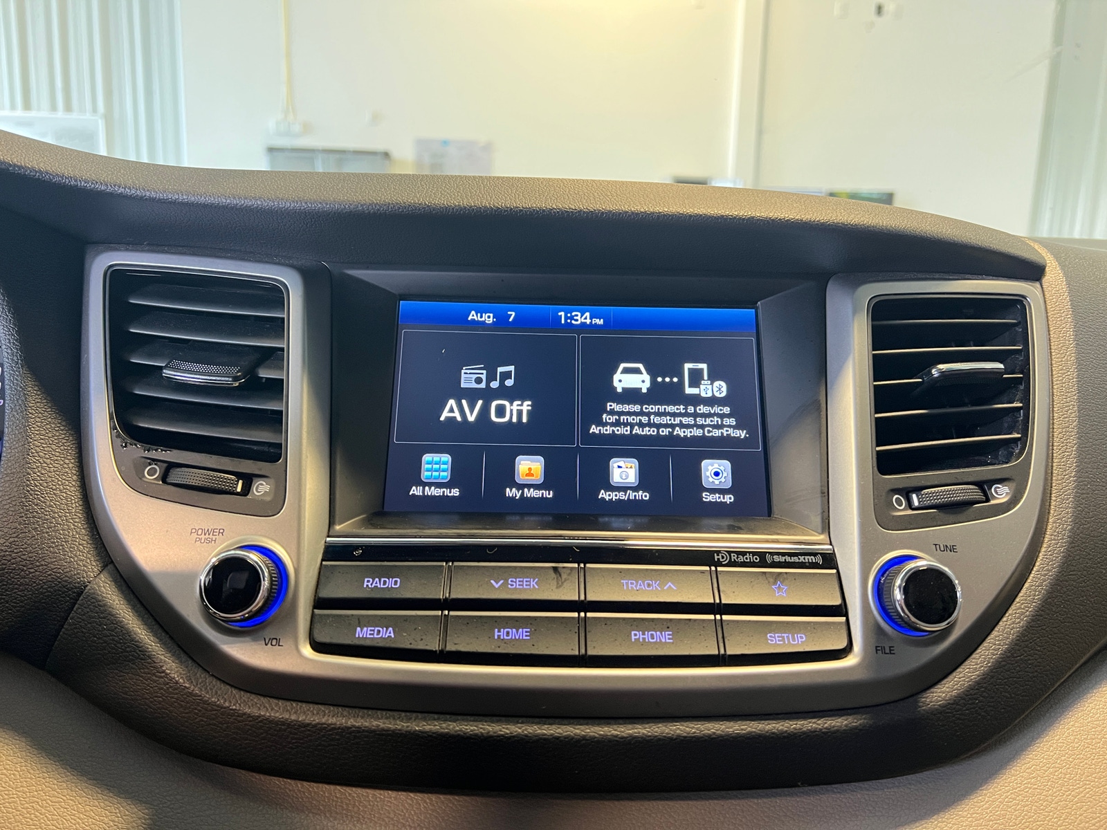Thumbnail: 2018 Hyundai Tucson - 4