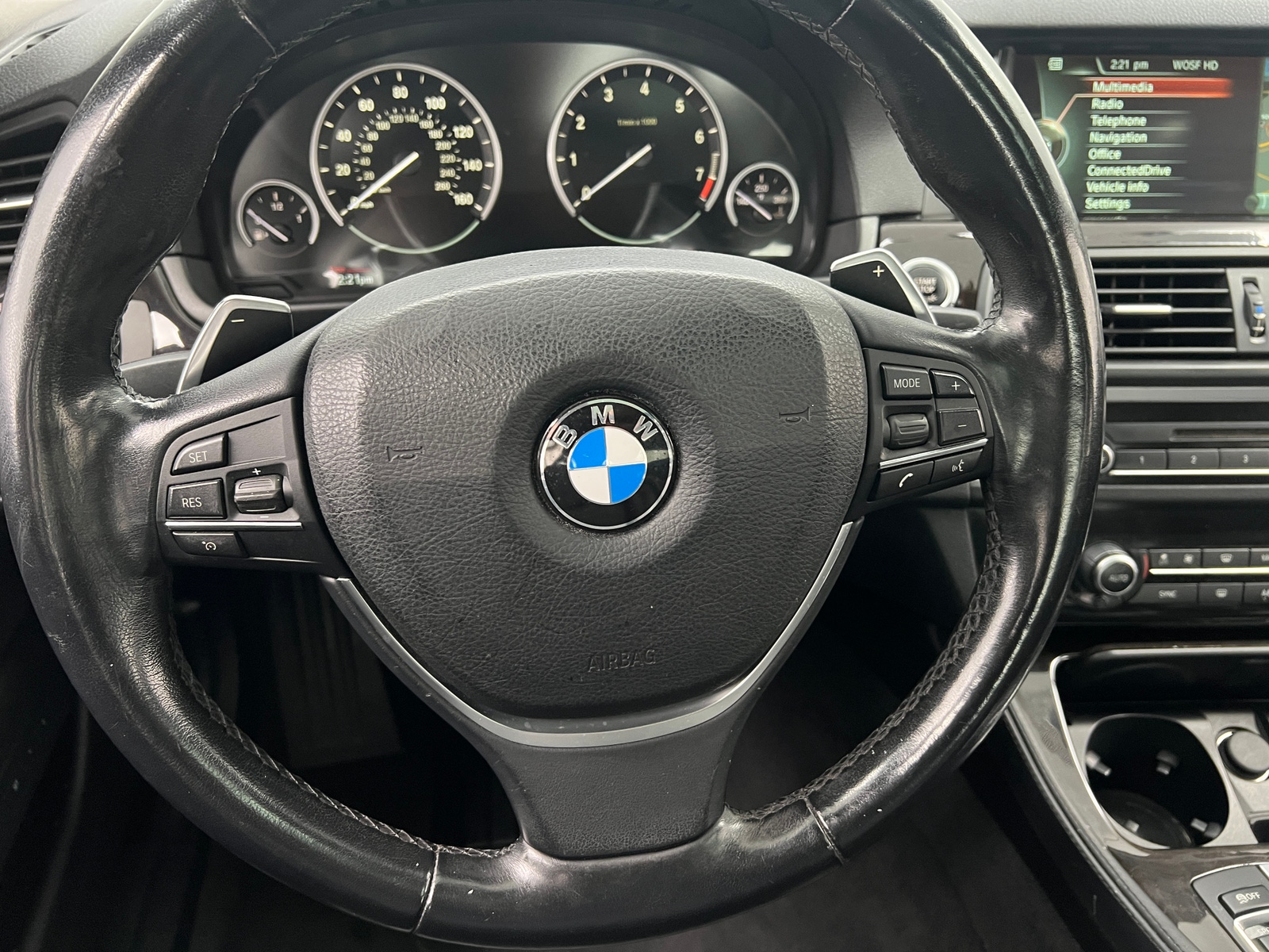 Thumbnail: 2016 BMW 5 Series - 4