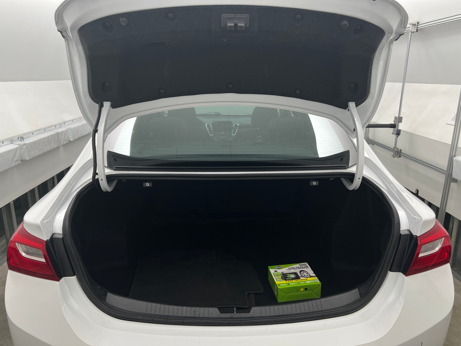 Thumbnail: 2024 Chevrolet Malibu - 7