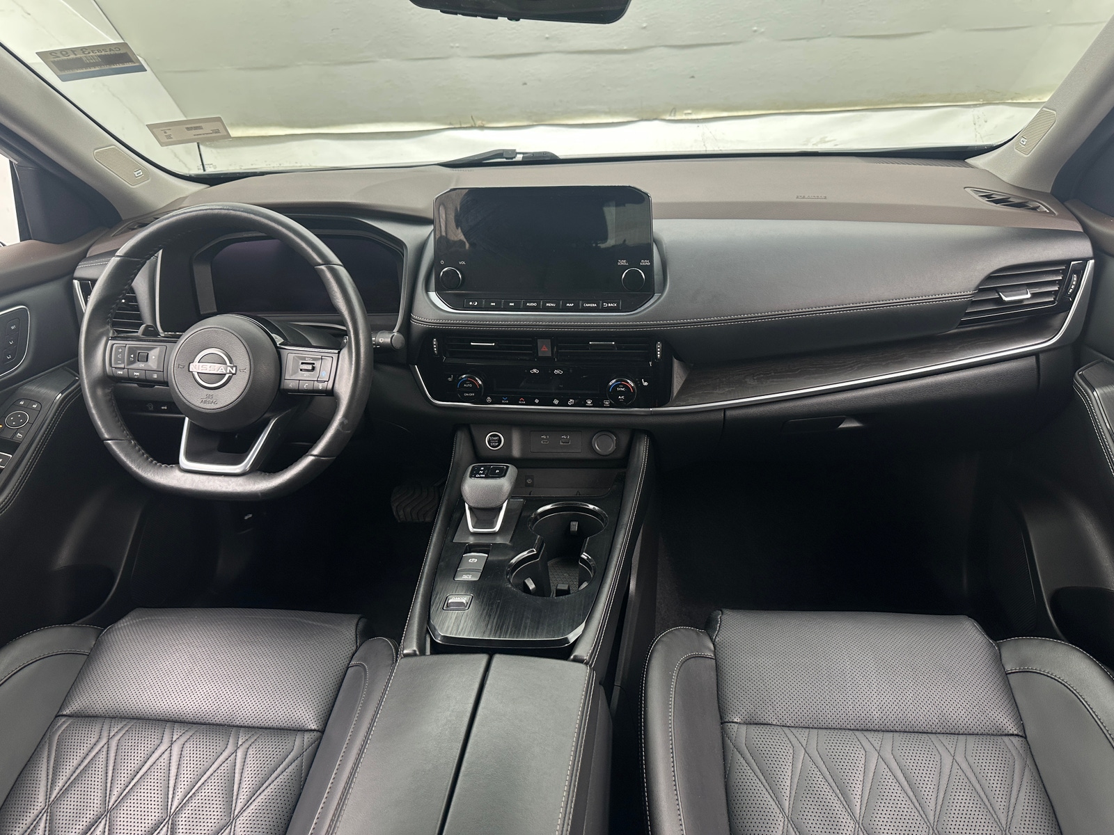 Thumbnail: 2023 Nissan Rogue - 3