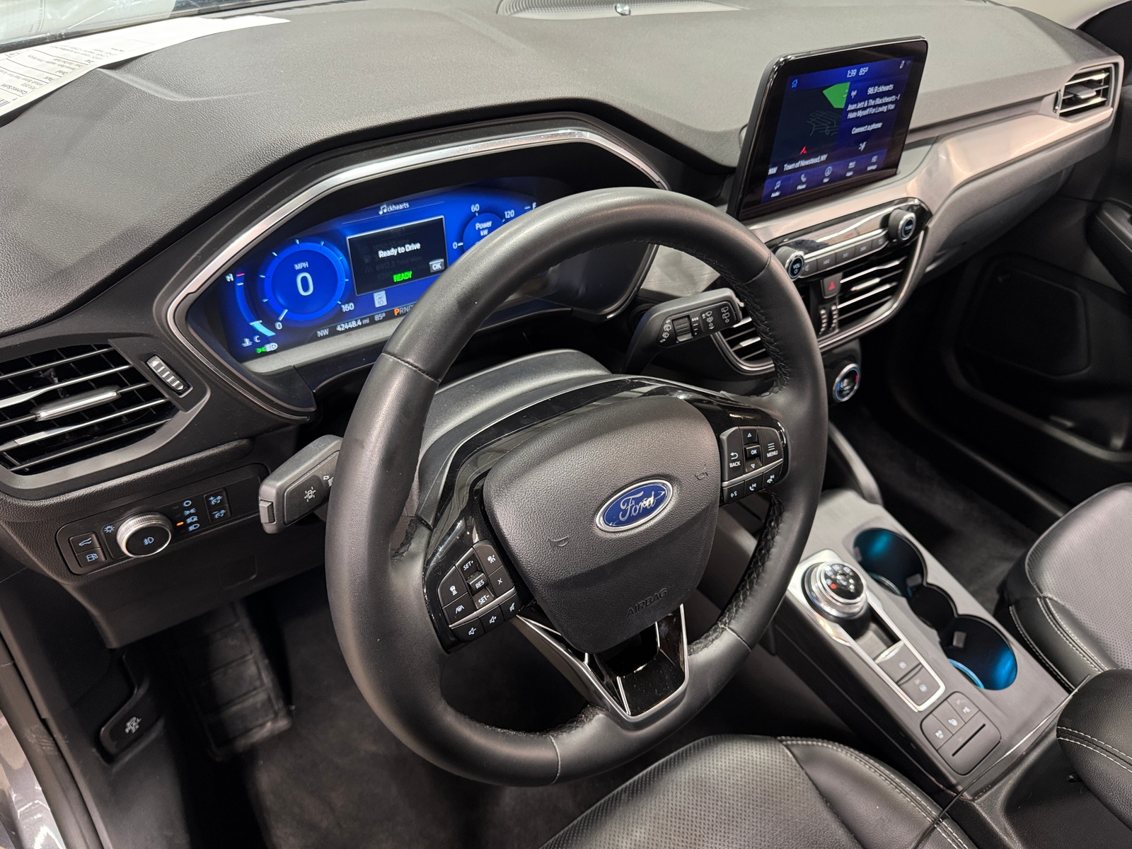 Thumbnail: 2021 Ford Escape - 3