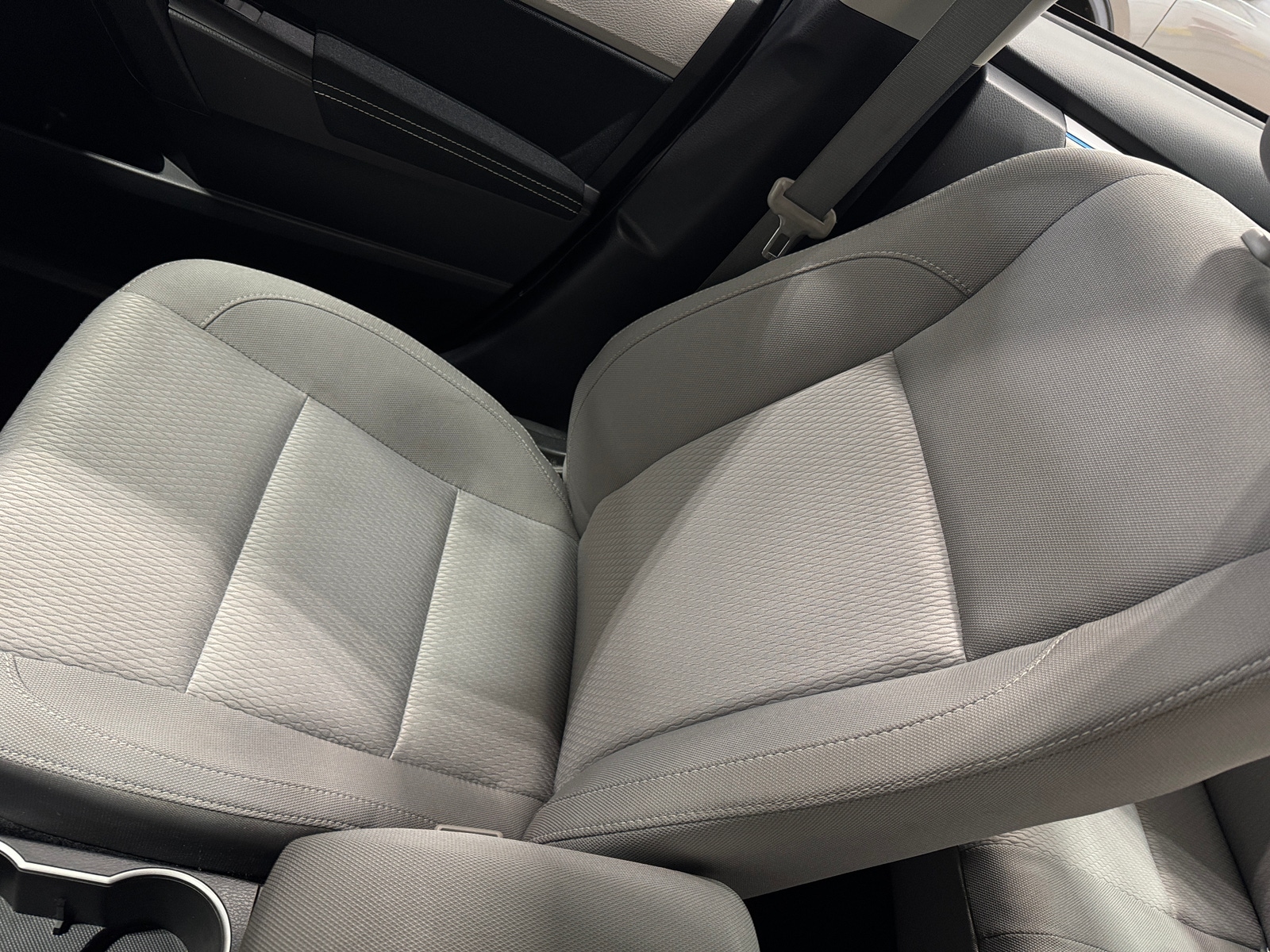 Thumbnail: 2014 Toyota Corolla - 2