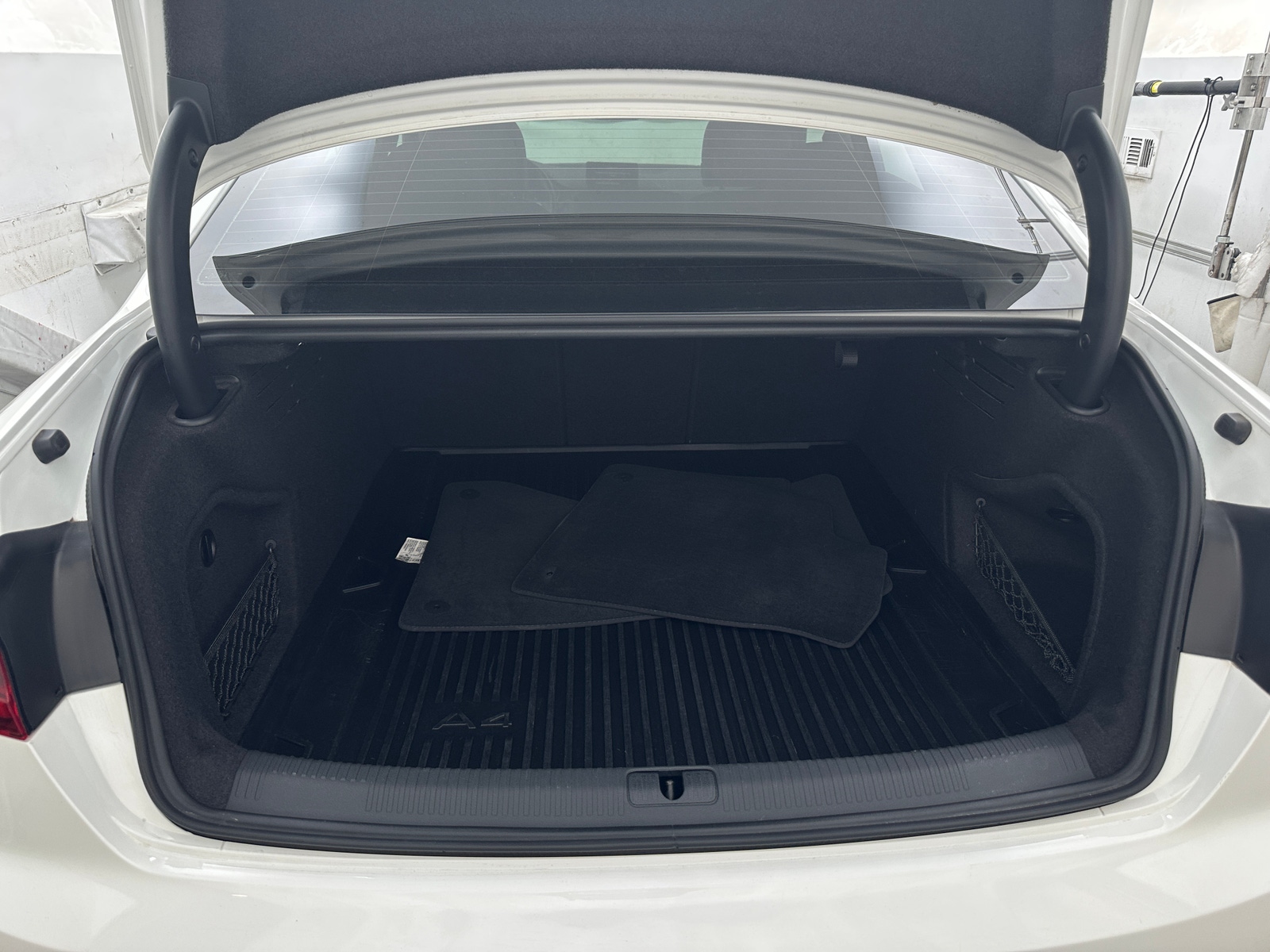 Thumbnail: 2019 Audi A4 - 6